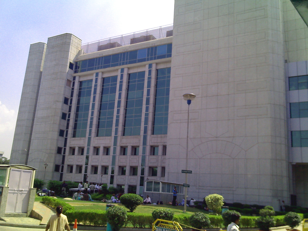 Sir Ganga Ram Hospital Image 2