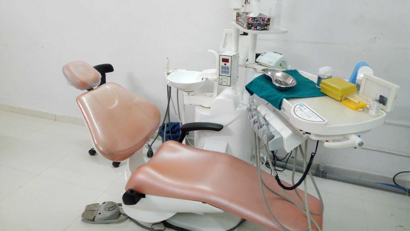 Dr Hiren Prajapati's New Gujarat Dental Clinic Image 9