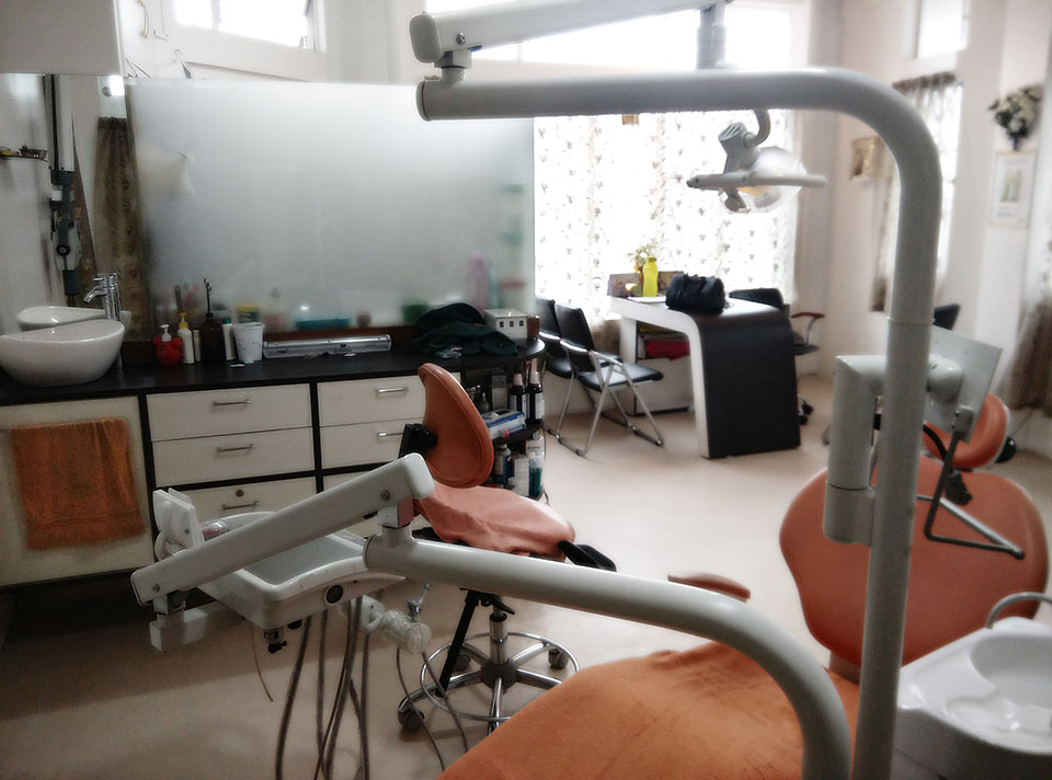 Pearl E Whites Dental Clinic Image 3