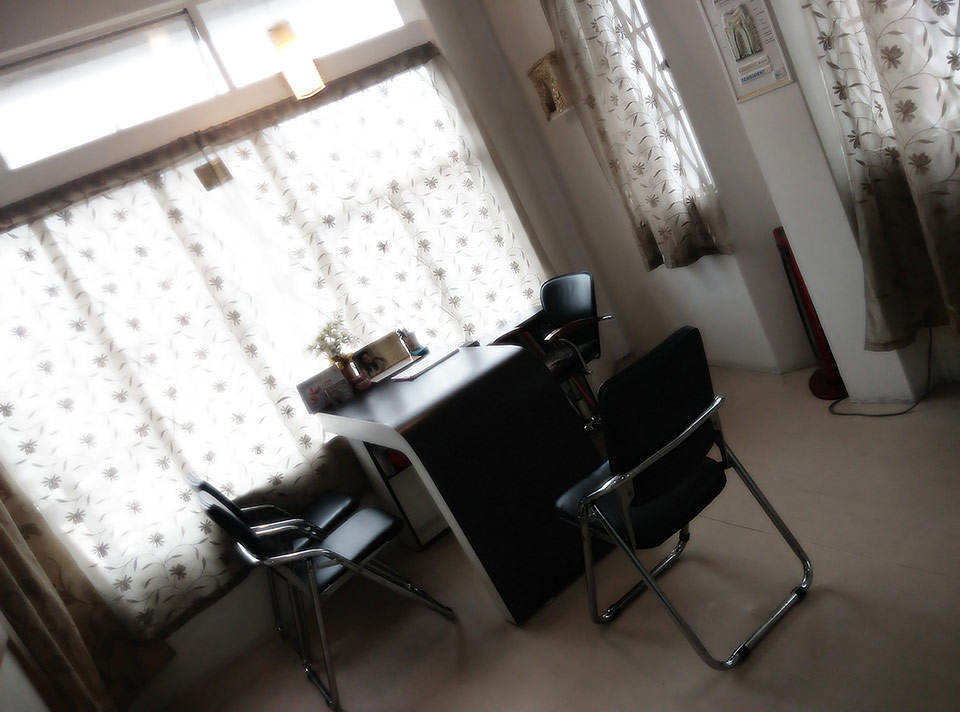 Pearl E Whites Dental Clinic Image 5