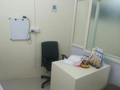Fracture and Joint Orthopaedic Clinic Image 1