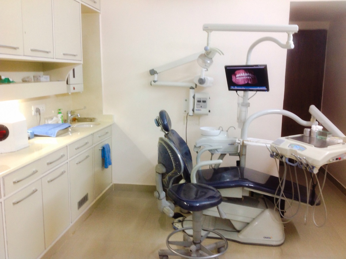 Colonels' Dental Clinic Image 2