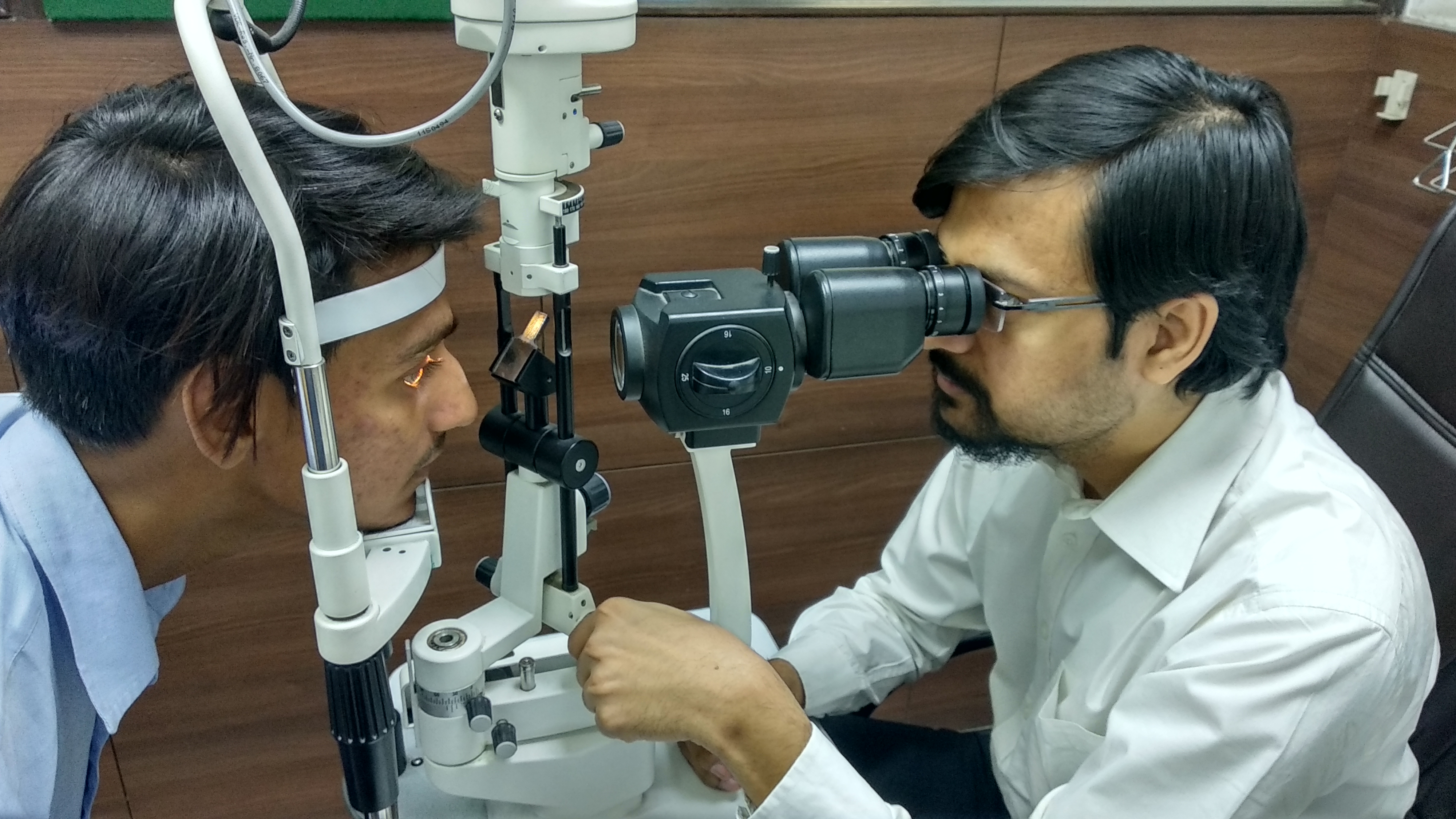 Sharp Sight Centre - Shahdara Image 3