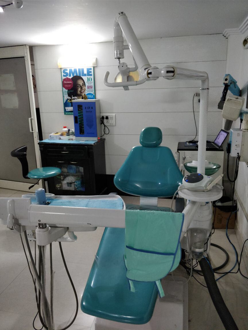 Dr. Malik's Dental clinic Image 2