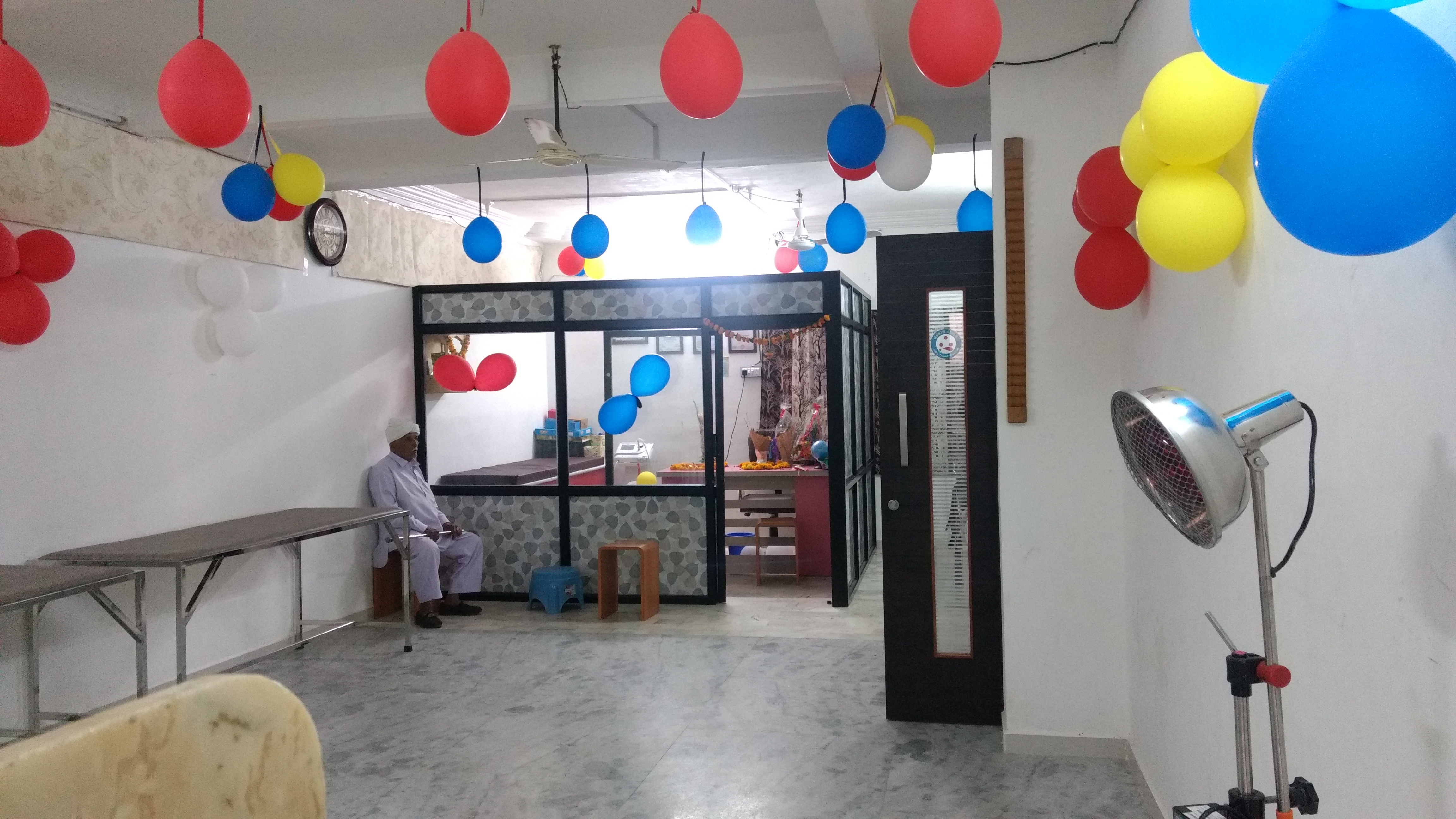 DR.KOSHIYA's PHYSIOTHERAPY & PAIN MANAGEMENT CLINIC Image 6