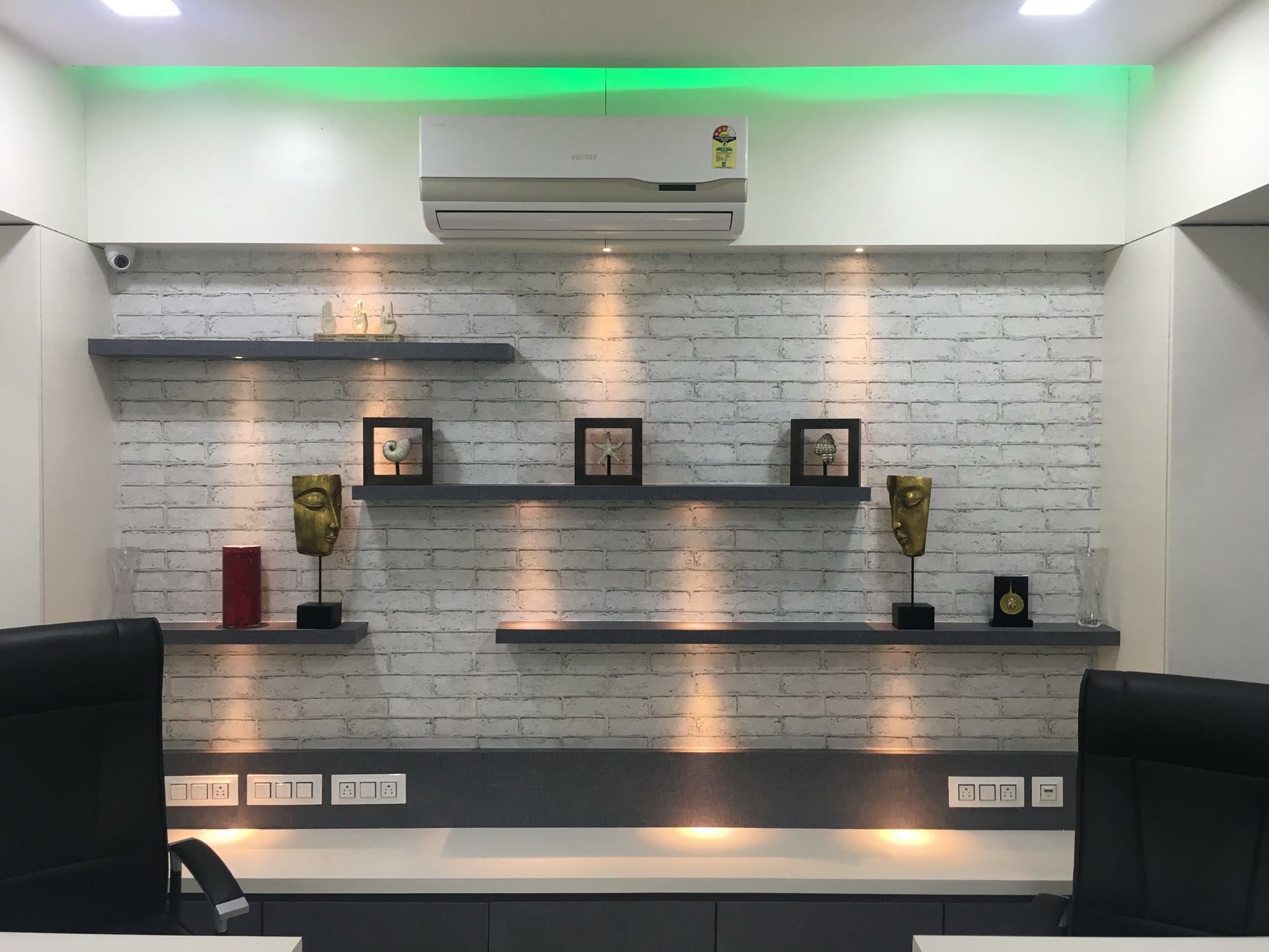 Randhawa Multispeciality Dental Clinic and Implant Centre Image 1