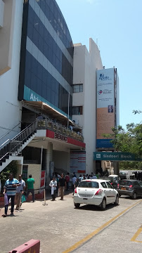 Apollo Hospitals Image 2