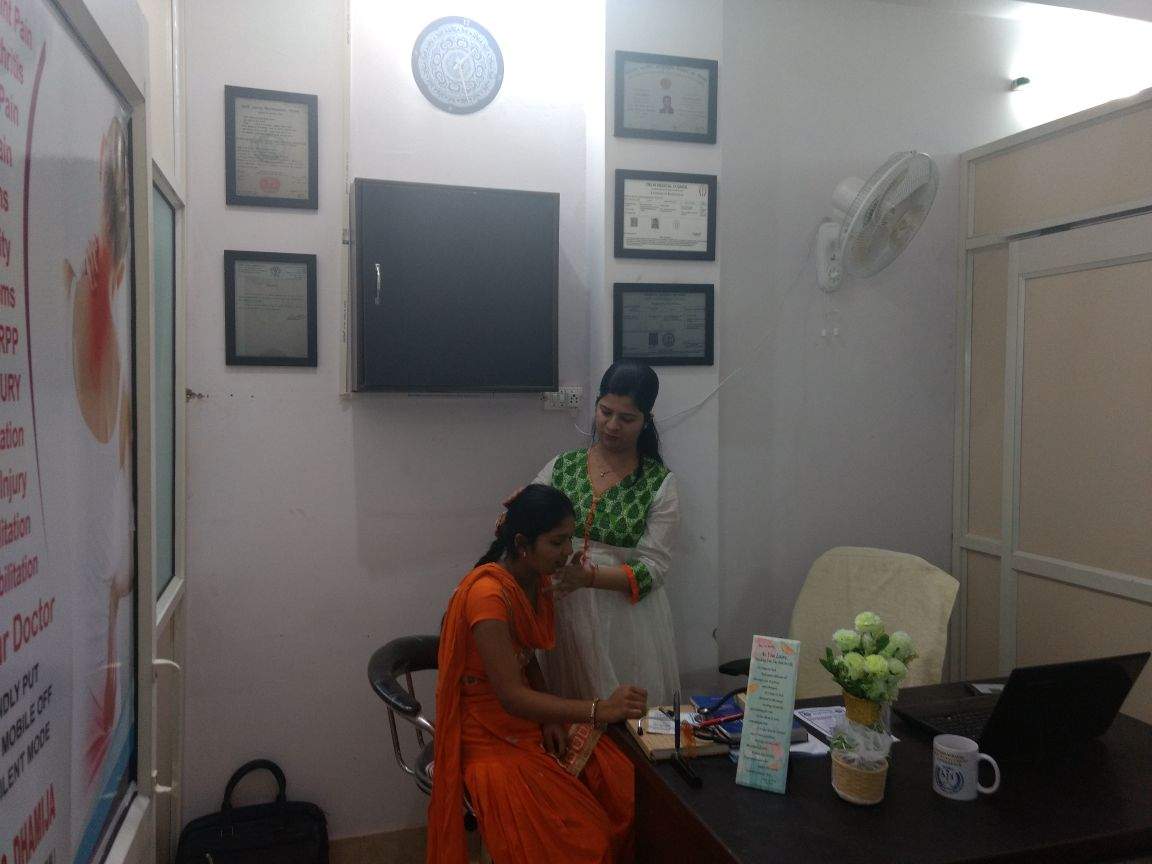 Dr. Dhamija Skin and Pain Clinic Image 2