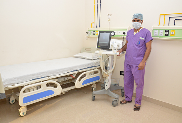 Yashroop Medical Center Image 2