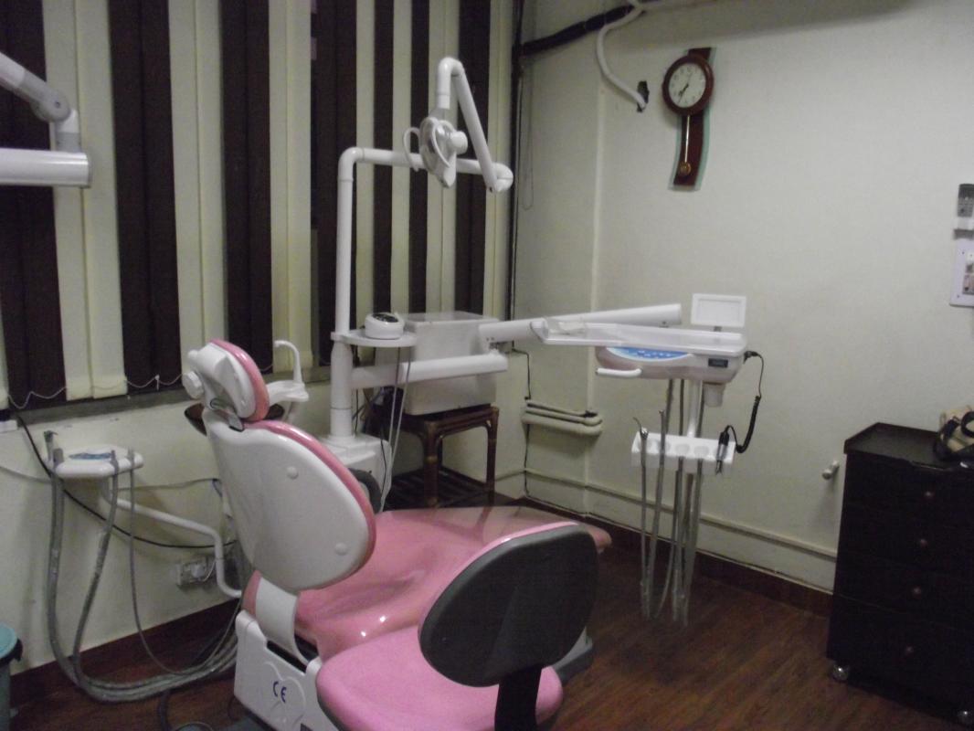 Shine And Smile Dental Clinic Image 5