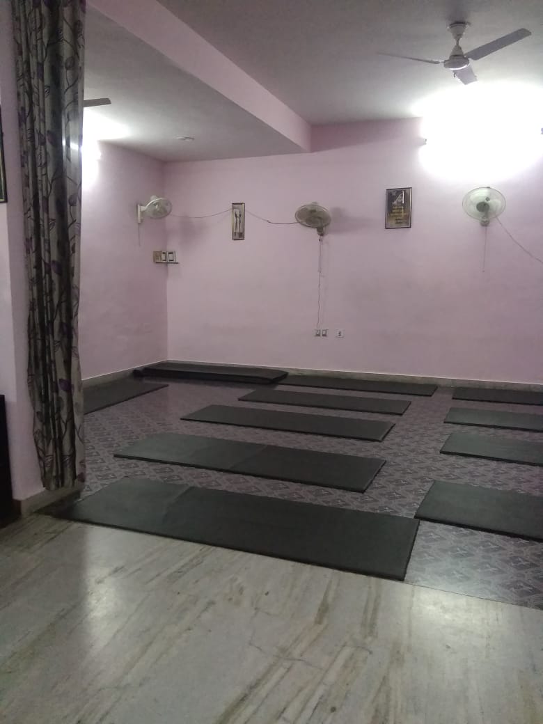 Anamika's Diet Gallery Image 1