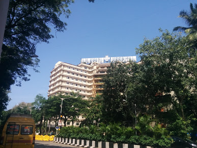 Lilavati Hospital and Research Centre Image 2