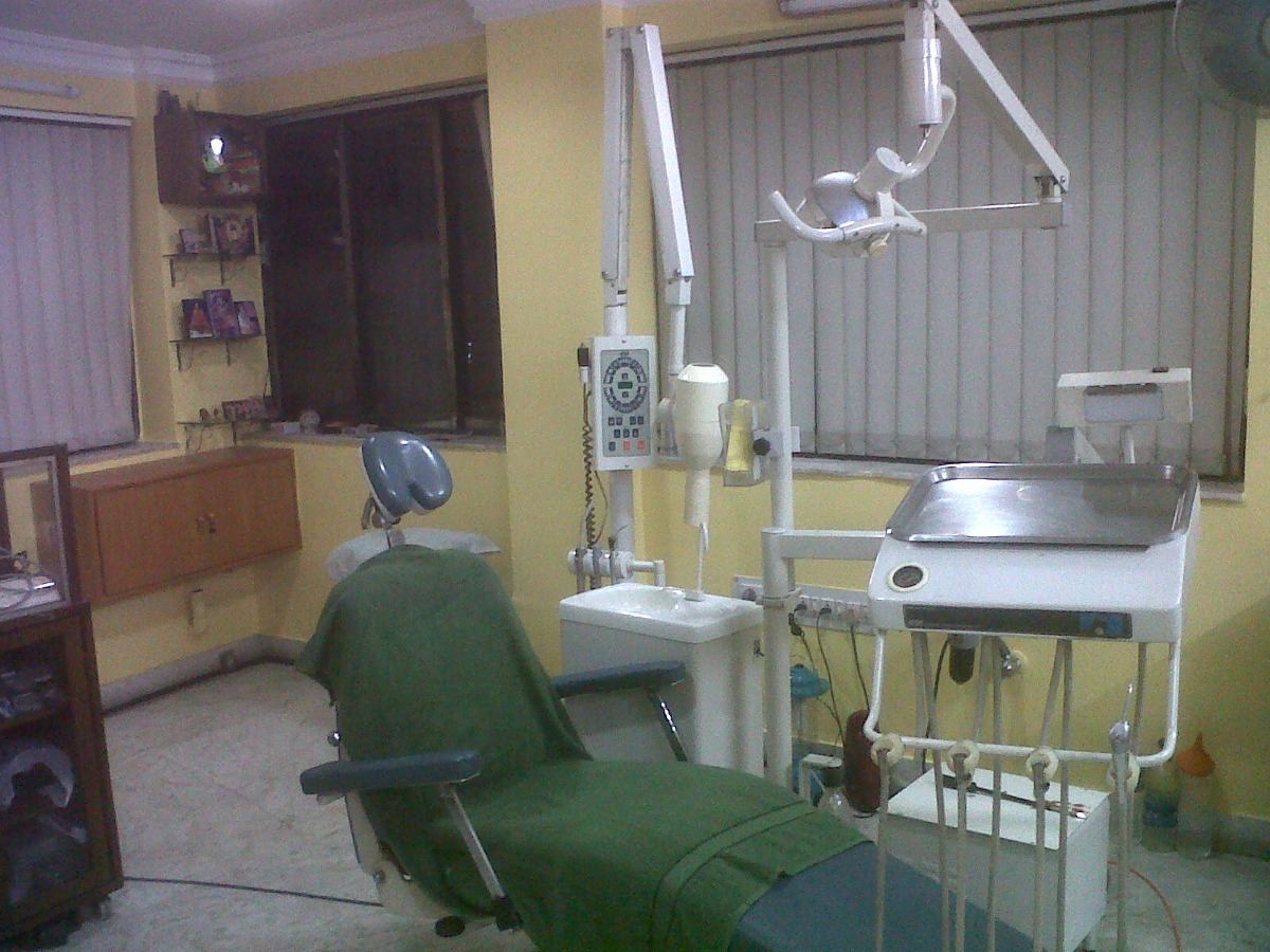 WESTERN DENTAL CLINIC Image 1