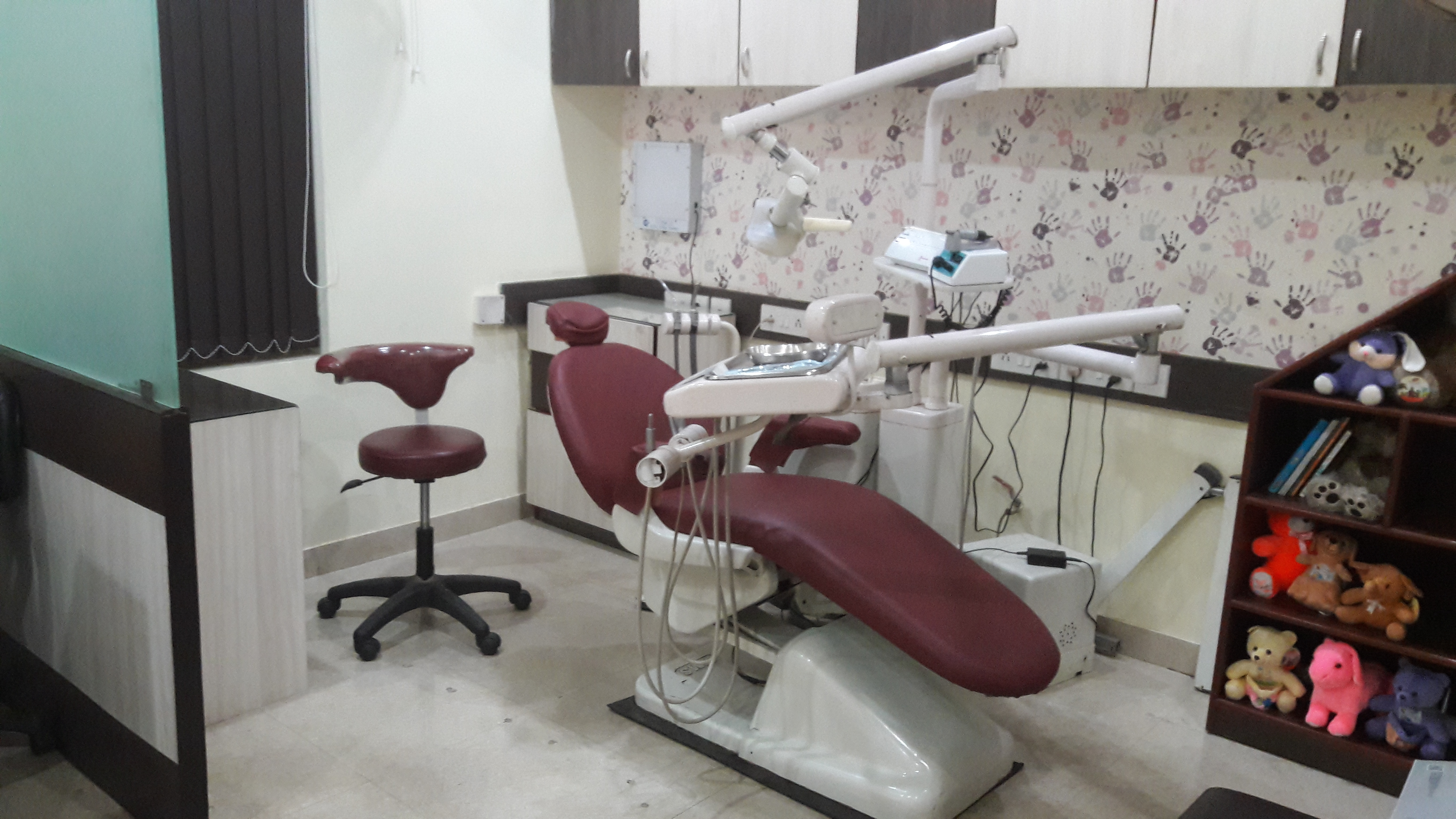 TEETH AND GUMS DENTAL CLINIC Image 5