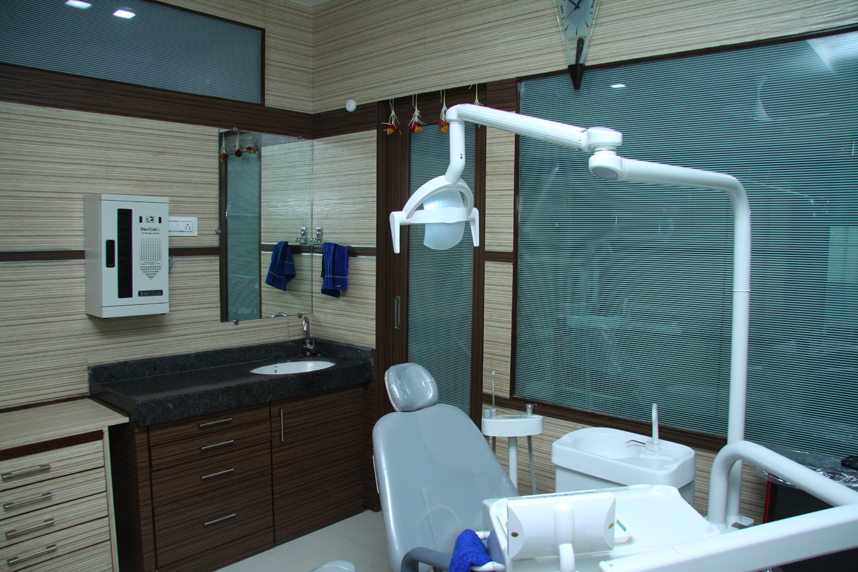 Rathi Dental And Ayurvedic Clinic Image 2