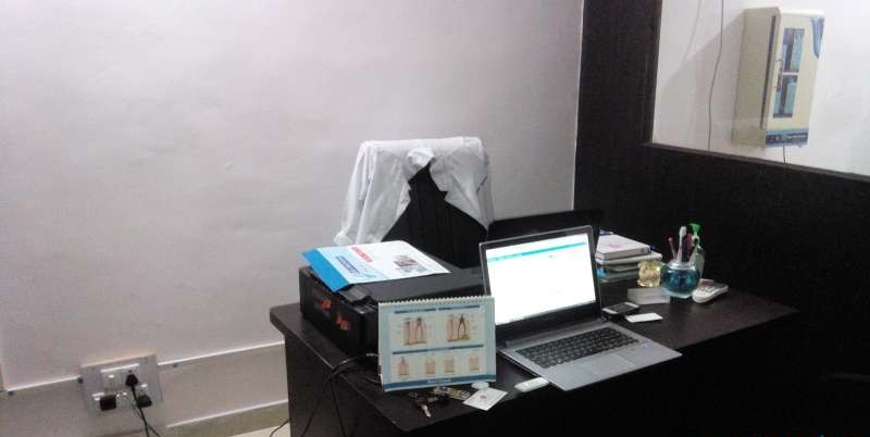 Smiling Pearls Dental Care Image 3