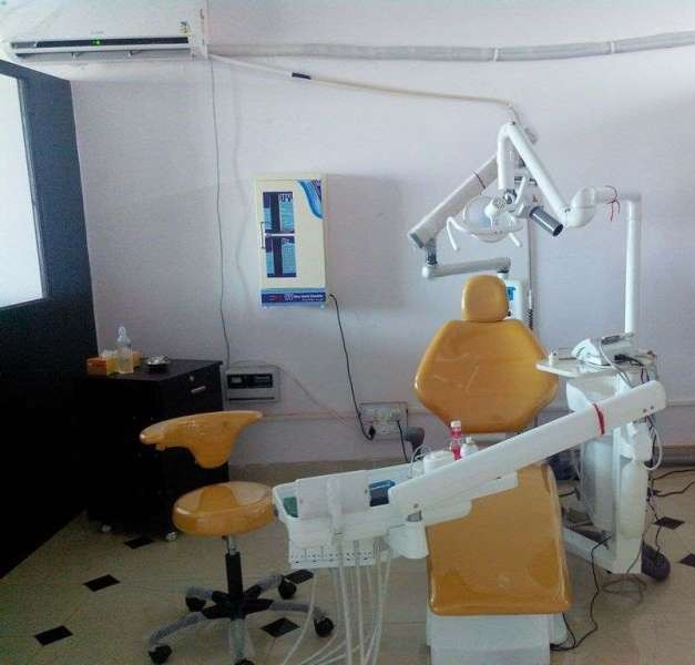 Smiling Pearls Dental Care Image 4