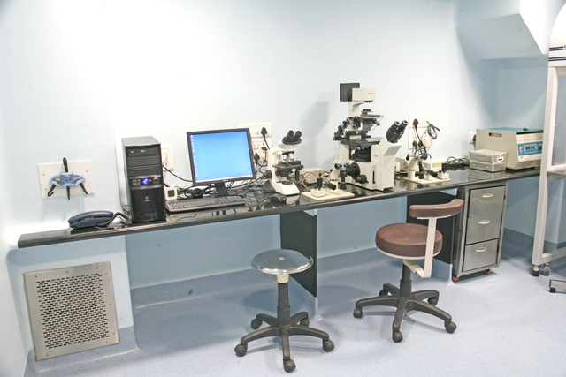 Aarush Ivf & Endoscopy Centre Image 2