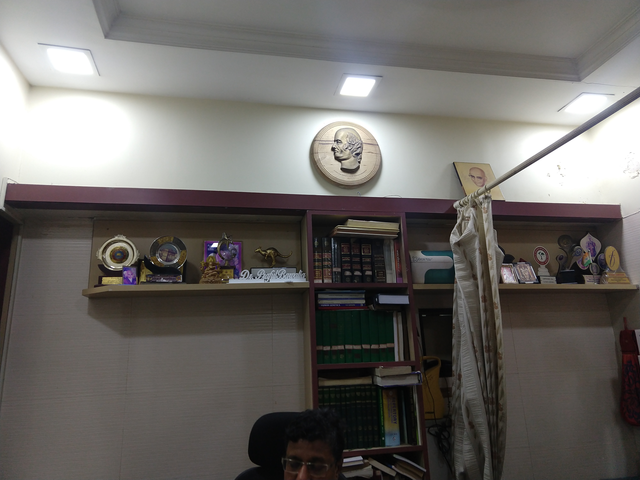 Dr.Barvaitelias Vibrant Homoeopathic South Mumbai Clinic Image 1