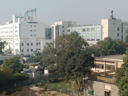 Fortis Escorts Heart Institute & Research Centre - Okhla Road Image 4
