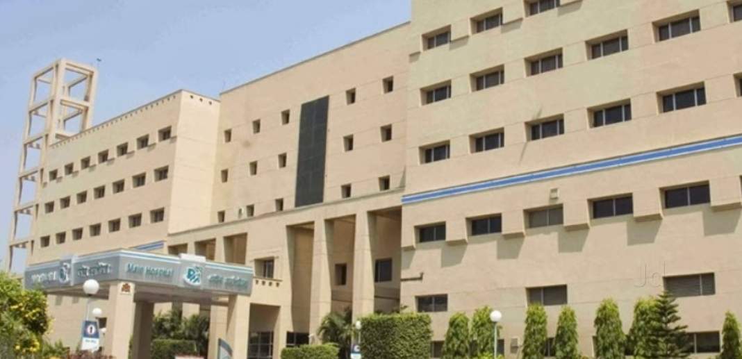 Apollo Gleneagles Hospital Image 1