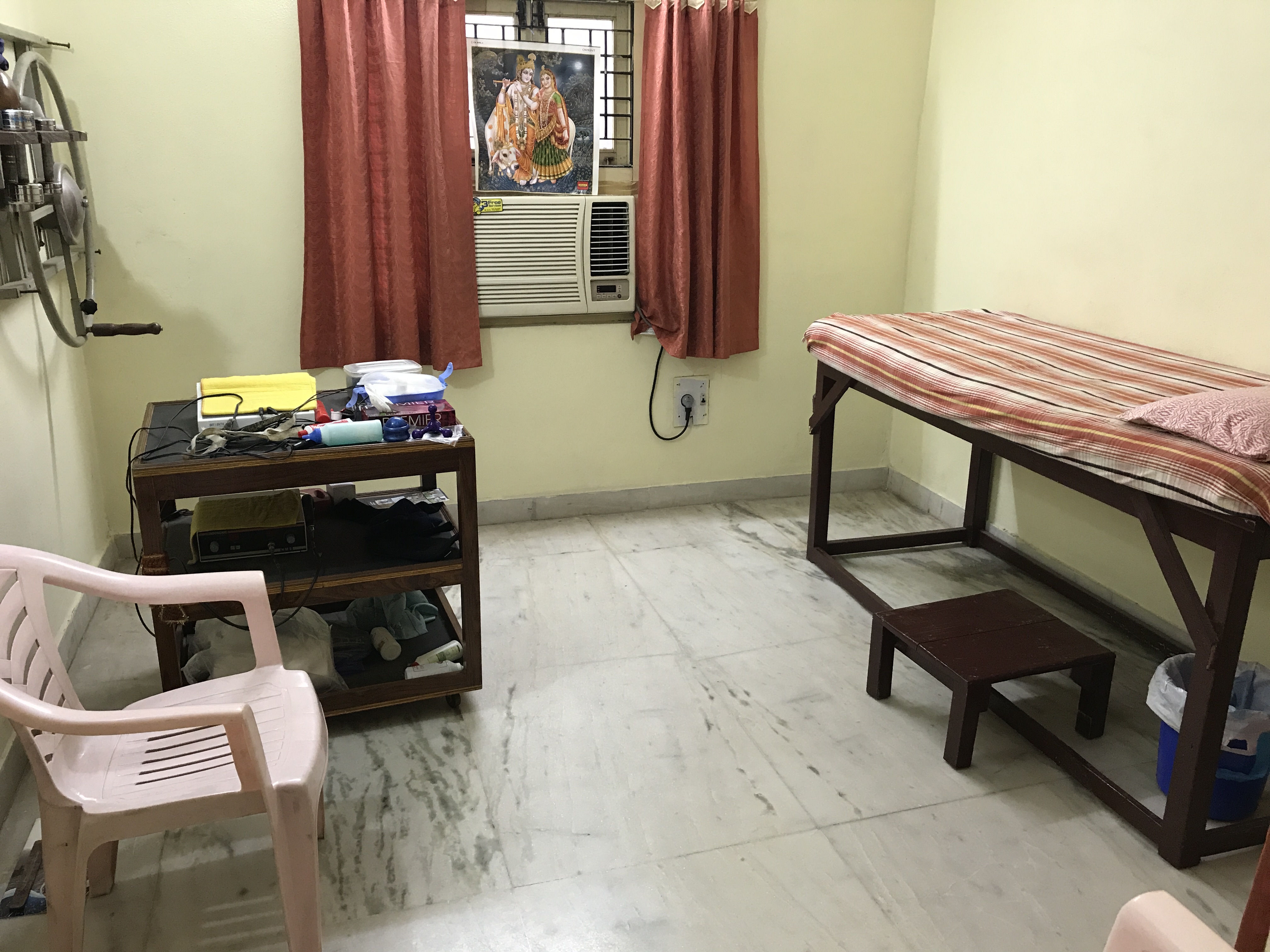 Hasini Physiotherapy Clinic Image 2
