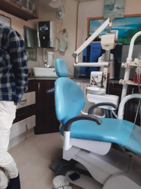 PARIJAT DENTAL CLINIC Image 1