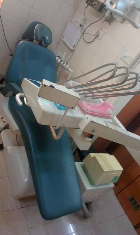 Dr. Maniar Dental Clinic Image 1