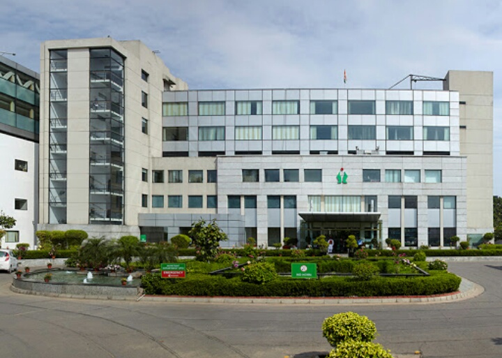 Fortis Escorts Heart Institute Image 5