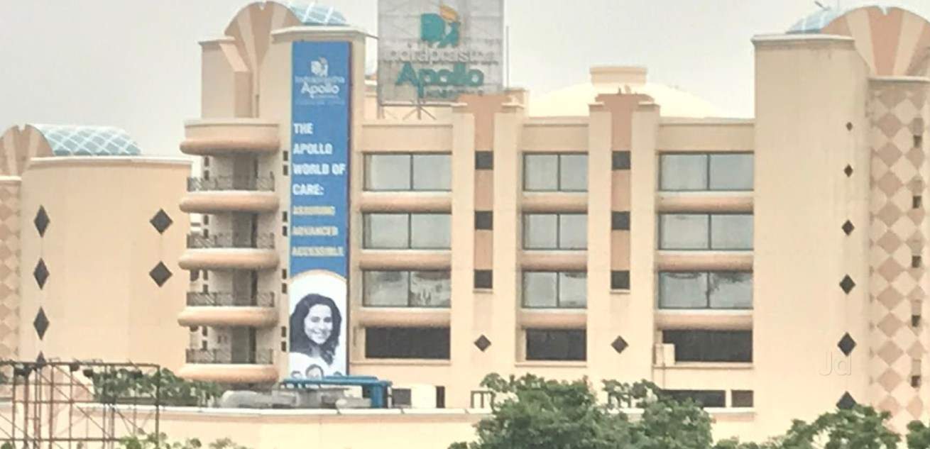 Indraprastha Apollo Hospital Image 1