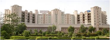 Indraprastha Apollo Hospital Image 1