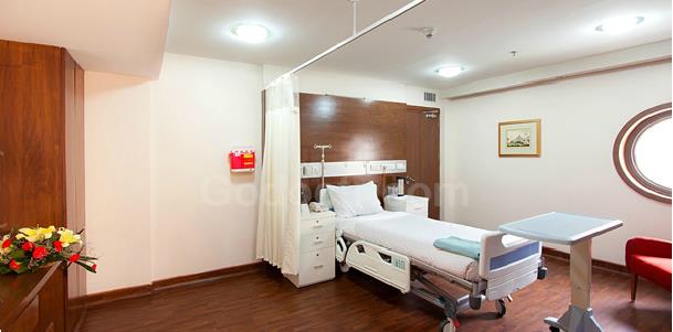 Indraprastha Apollo Hospital Image 5