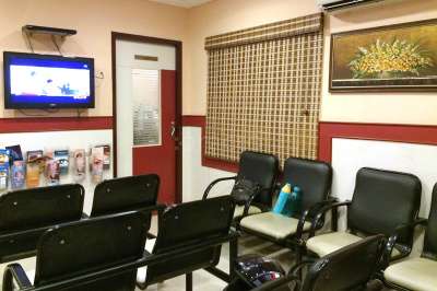 Rajan Eye Care Image 2