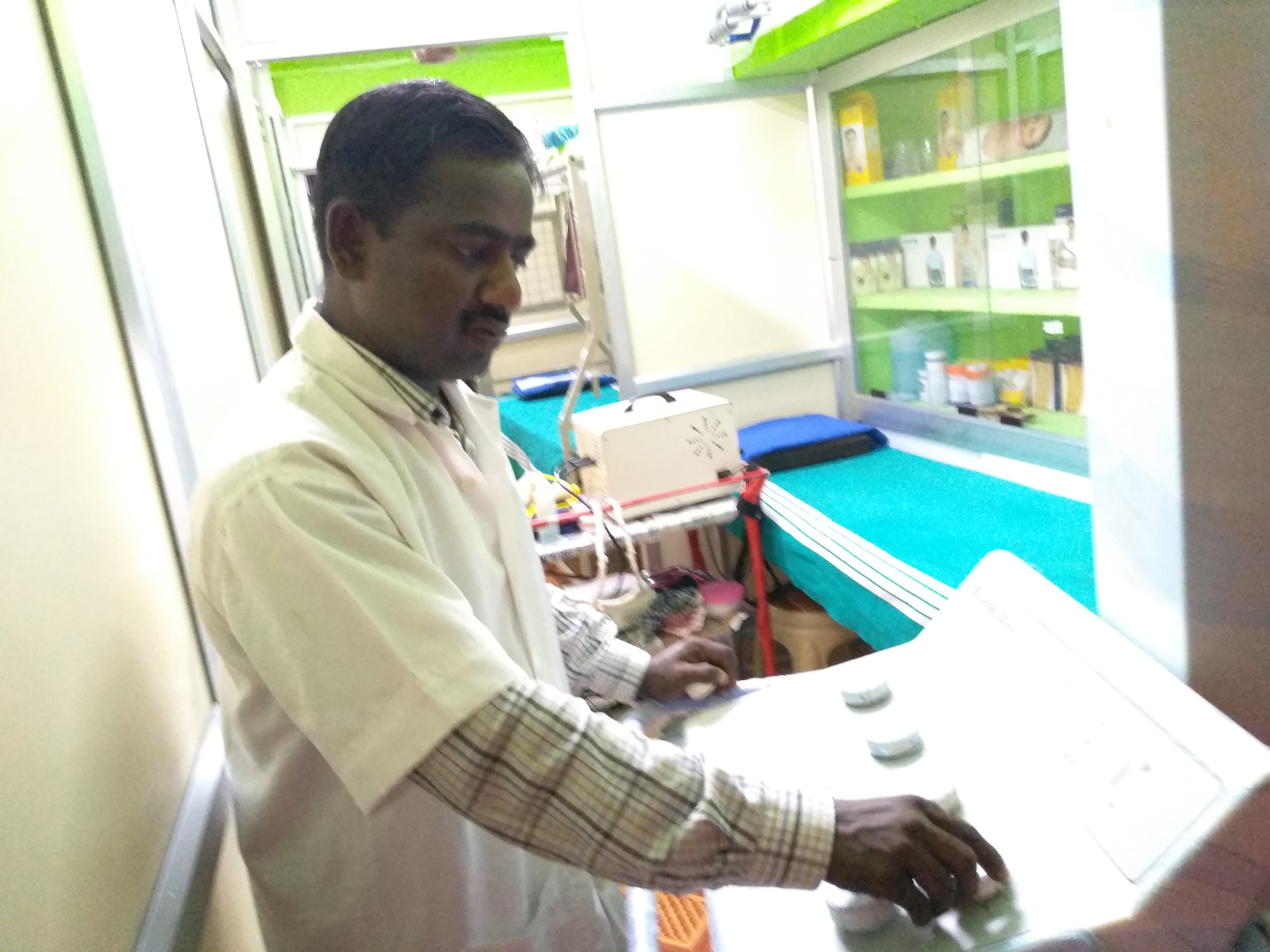 Sivalink rehabilitation and physiotherapy hospital Image 9