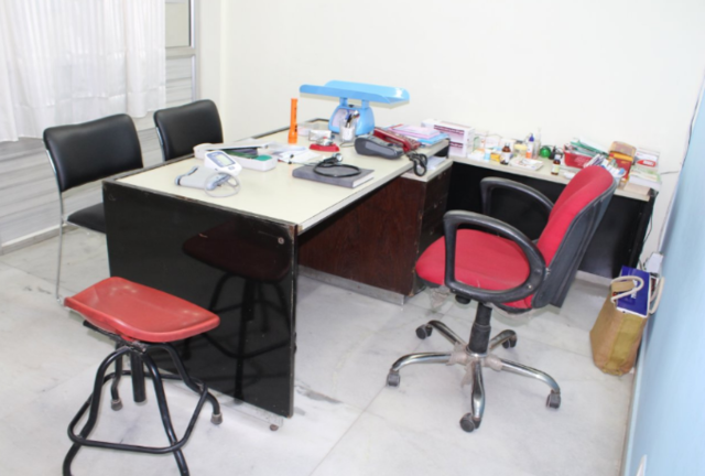 DR. SALUJA'S FAMILY CLINIC & PATH LAB Image 2