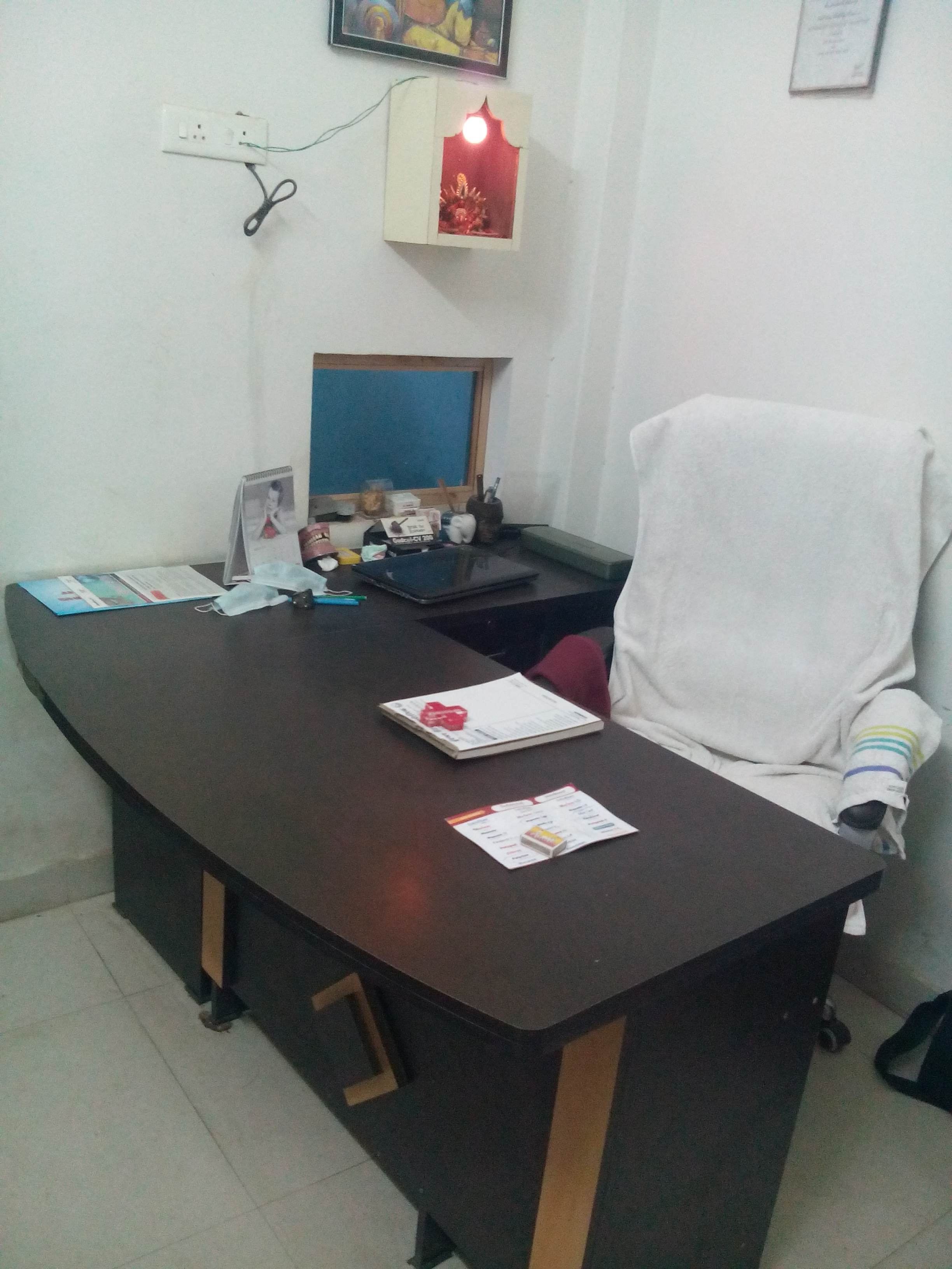 Ishwar Dental Clinic Image 3