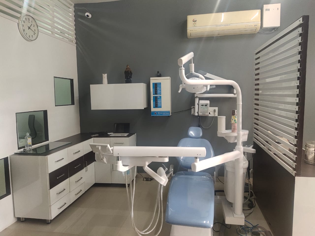 Asian Dental Clinic Image 3