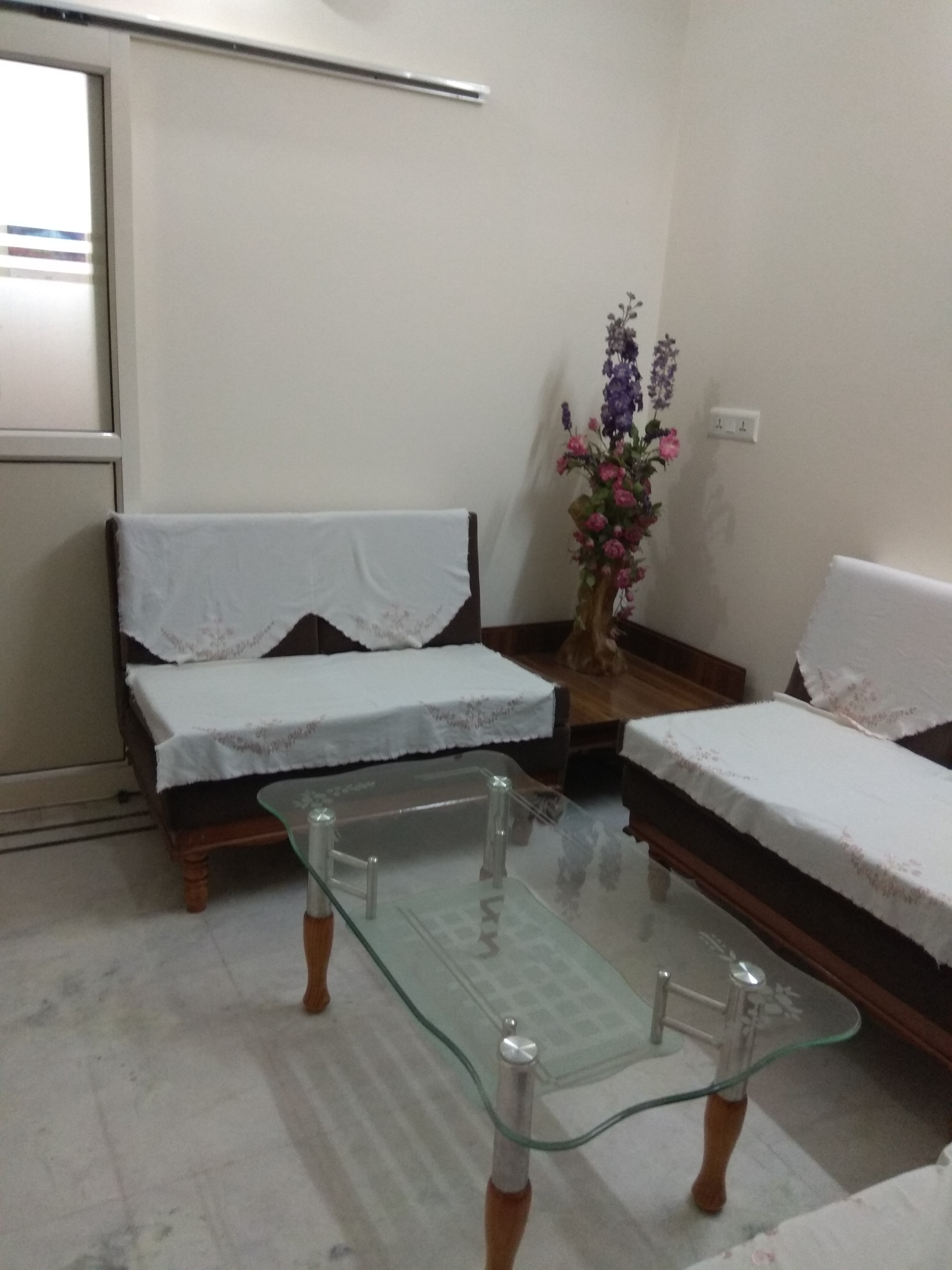 Dr. Pasricha's E.N.T. & Eye Clinic Image 3