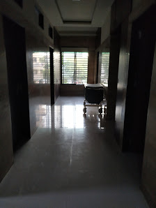Salus Hospital Gynae & Gastro Care Image 4