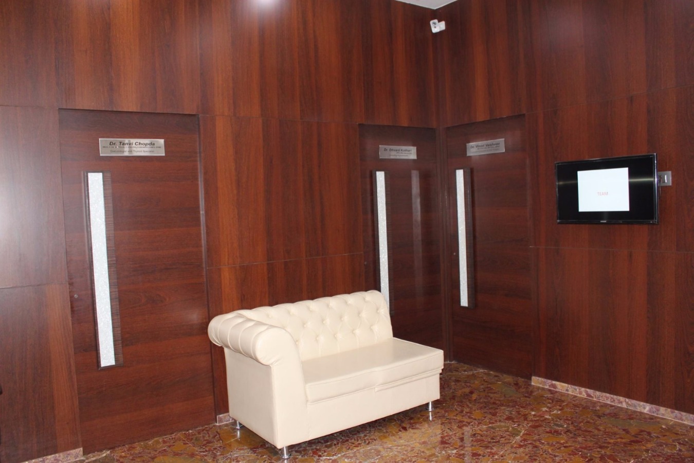V Care Polyclinic Image 5