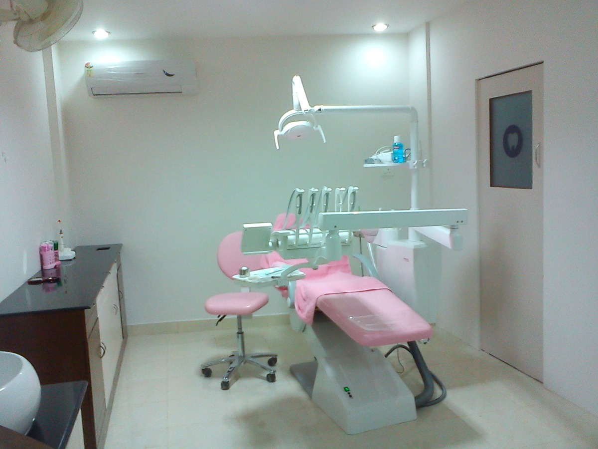 SANA DENTAL CLINIC Image 3