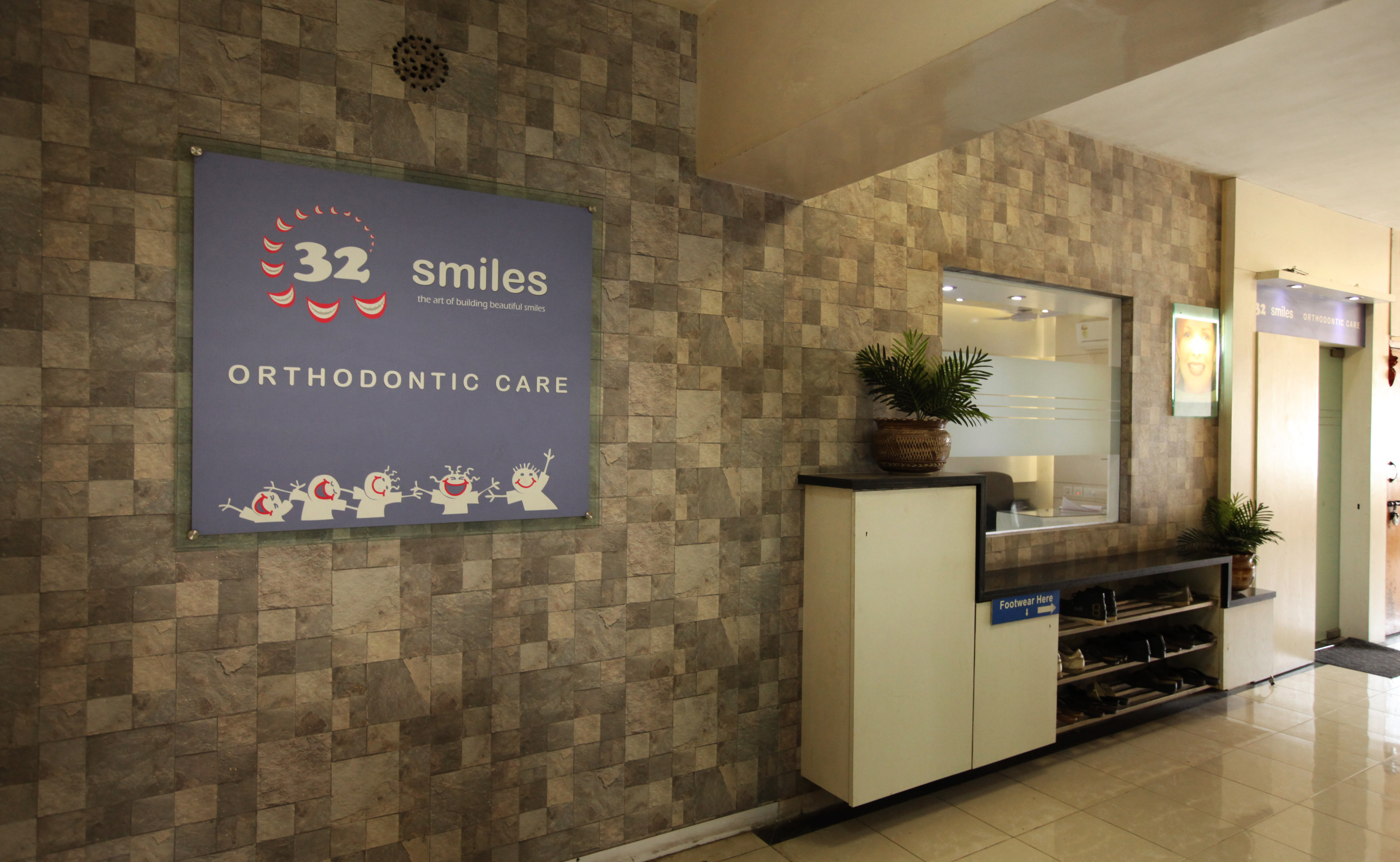 32 Smiles Image 2