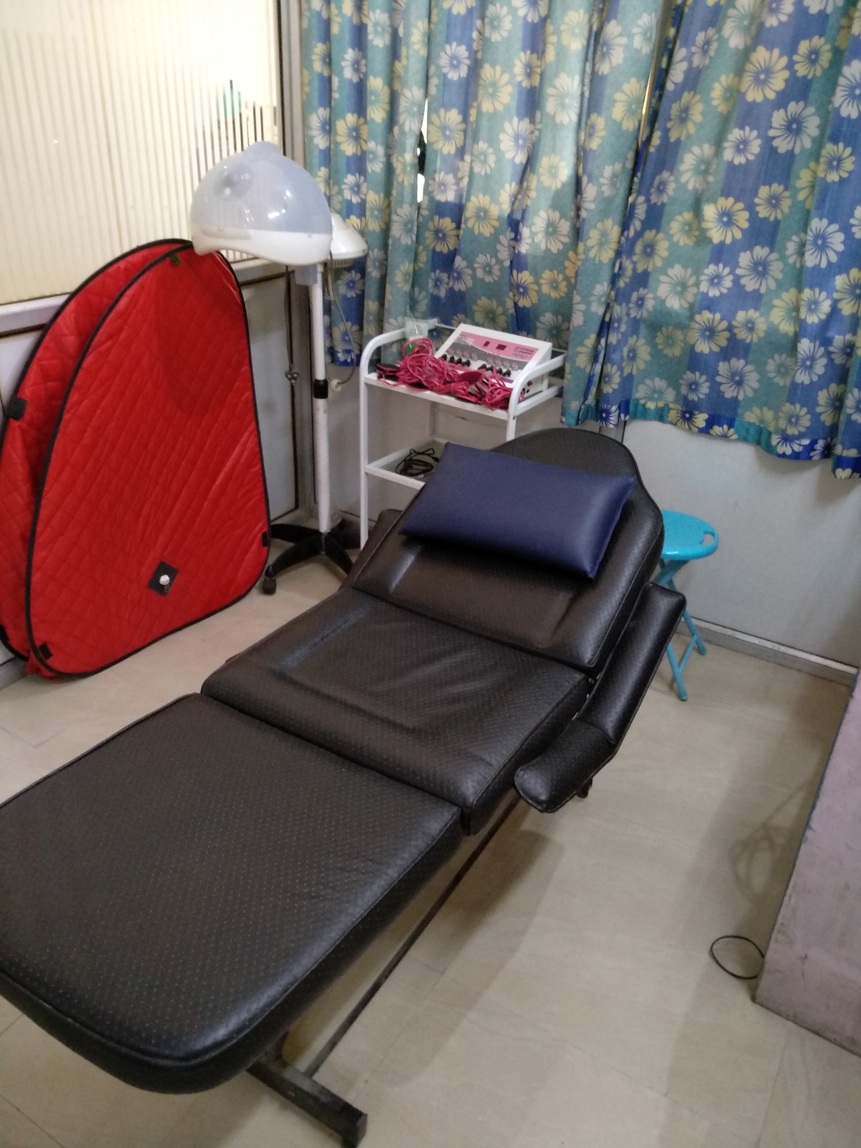 Gloria Poly Clinic Image 3
