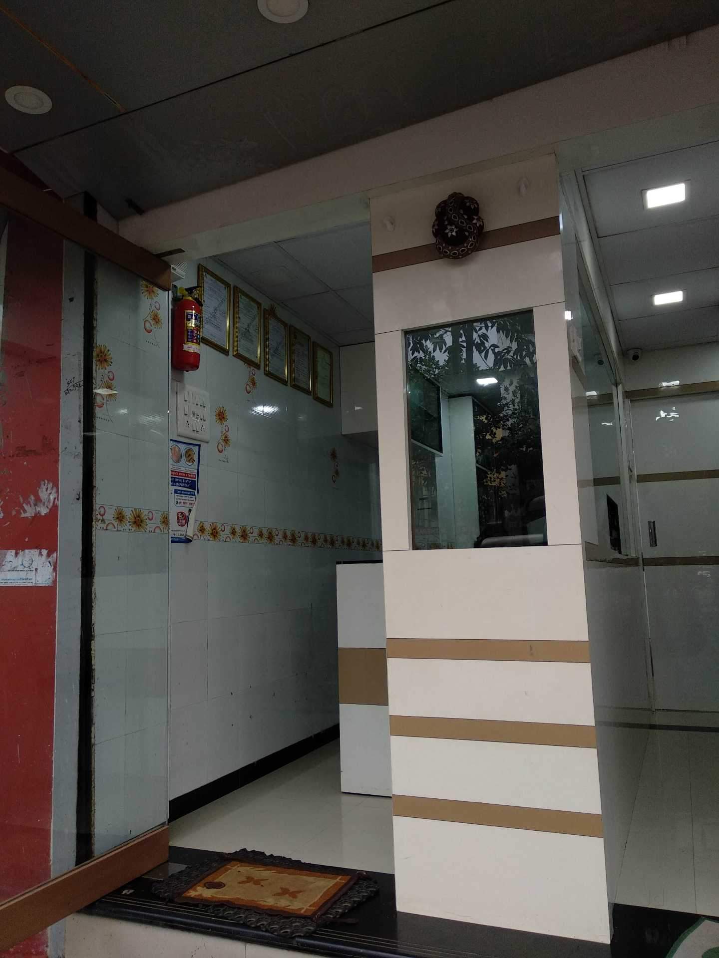 Sparsh Skin & Cosmetology Center Image 2