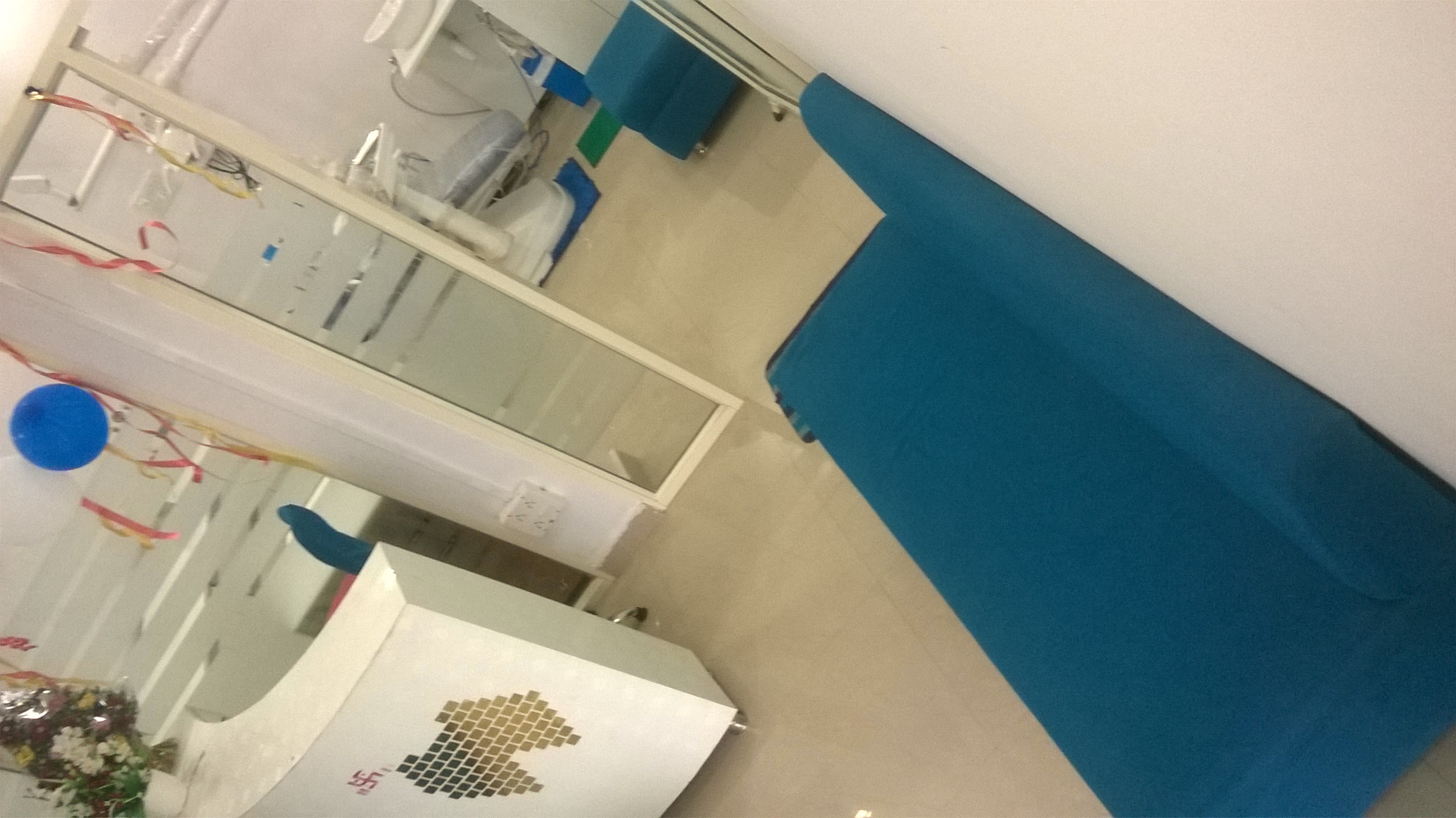 Dr. Parul's Dental & Implant Center Image 4