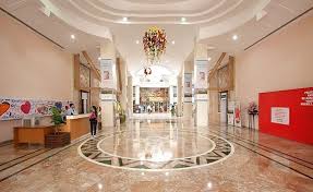 Indraprastha Apollo Hospital Image 1