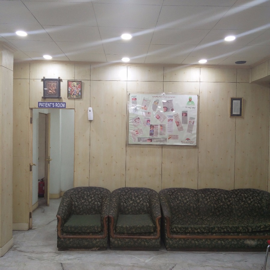 R.R. Eye Care & Laser Institute Image 5