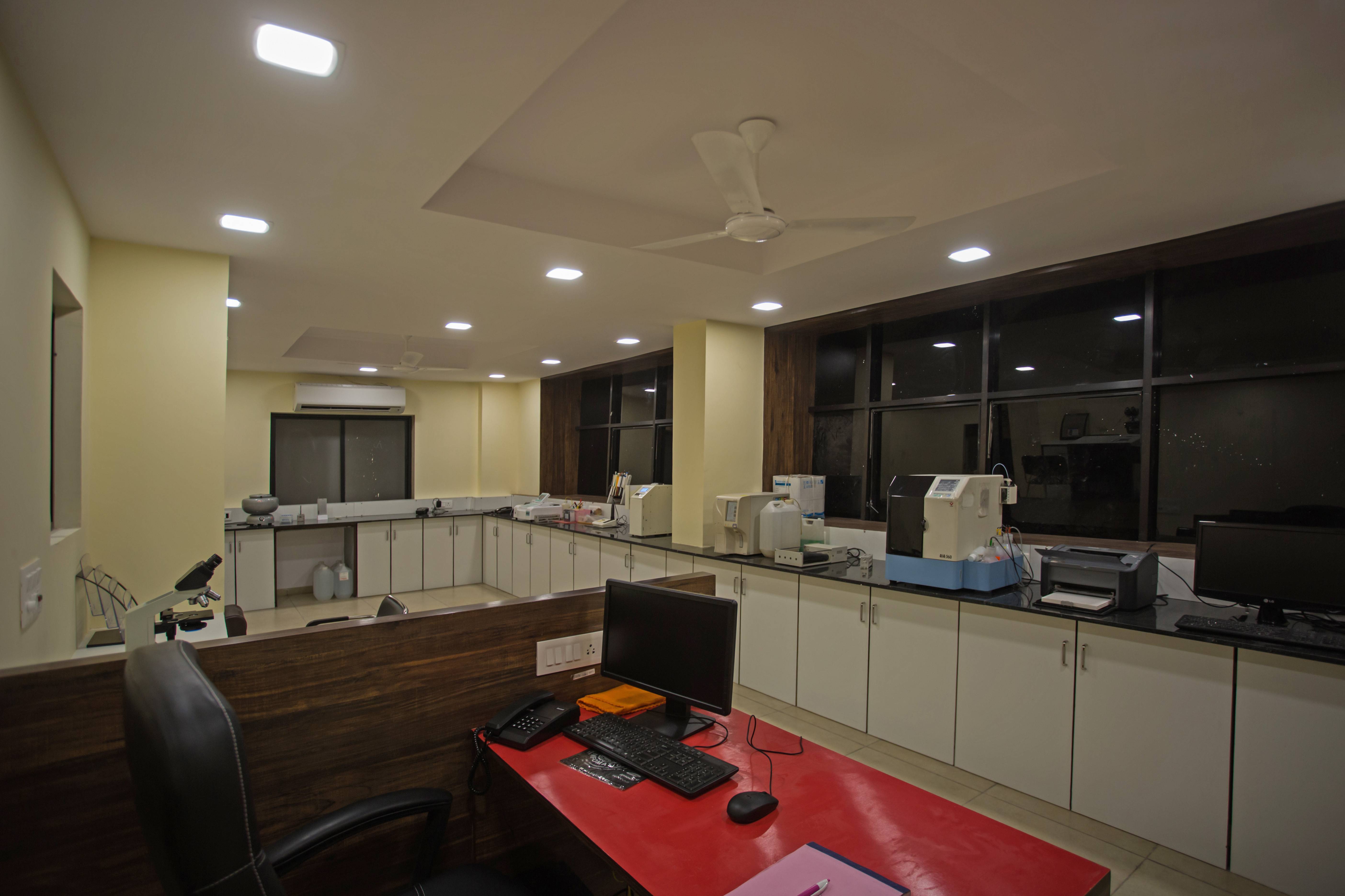 Spandan Hospital & Critical Care Center Image 5
