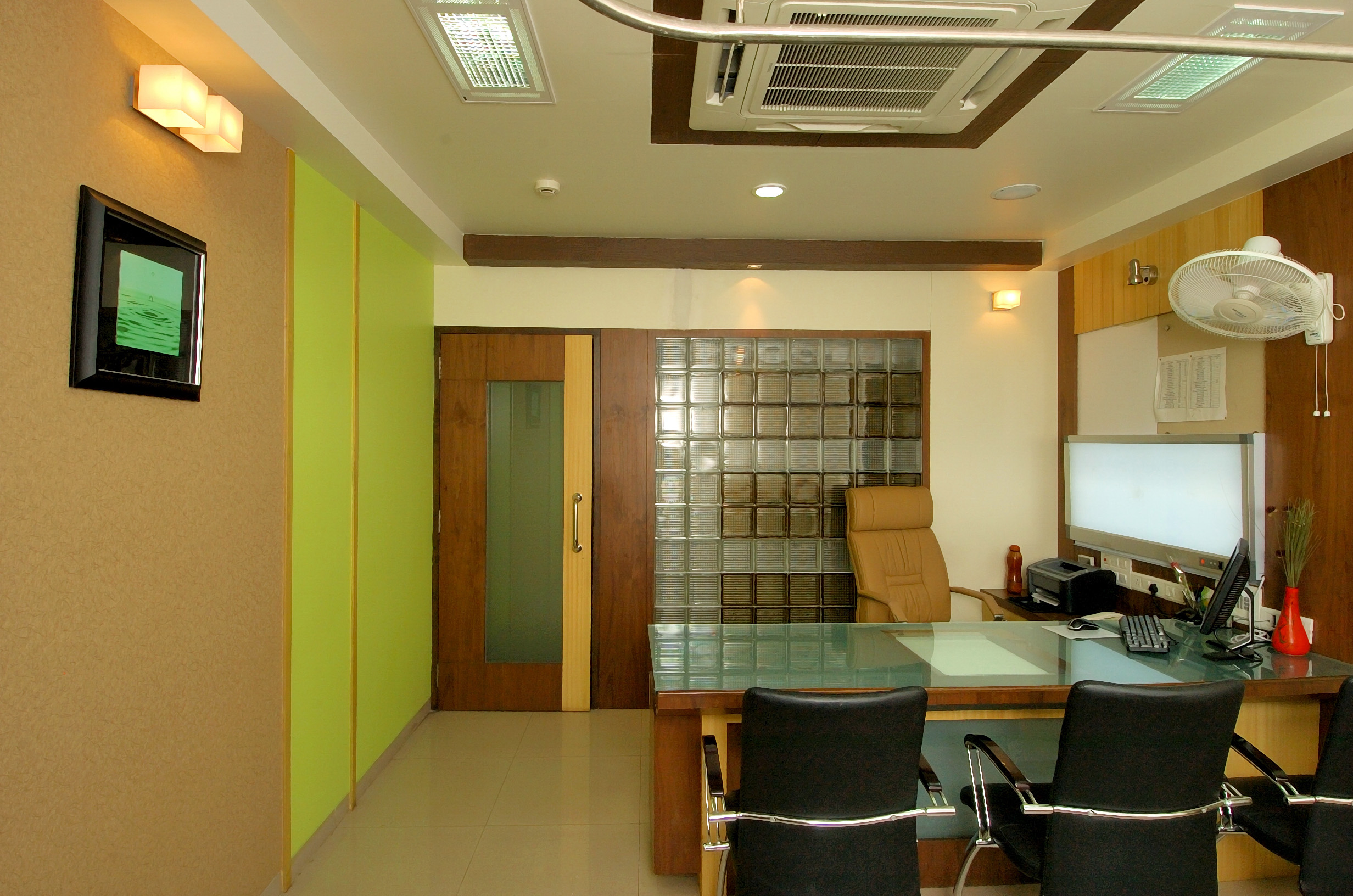 Asutosh Multi-Specialty Hospital Image 1