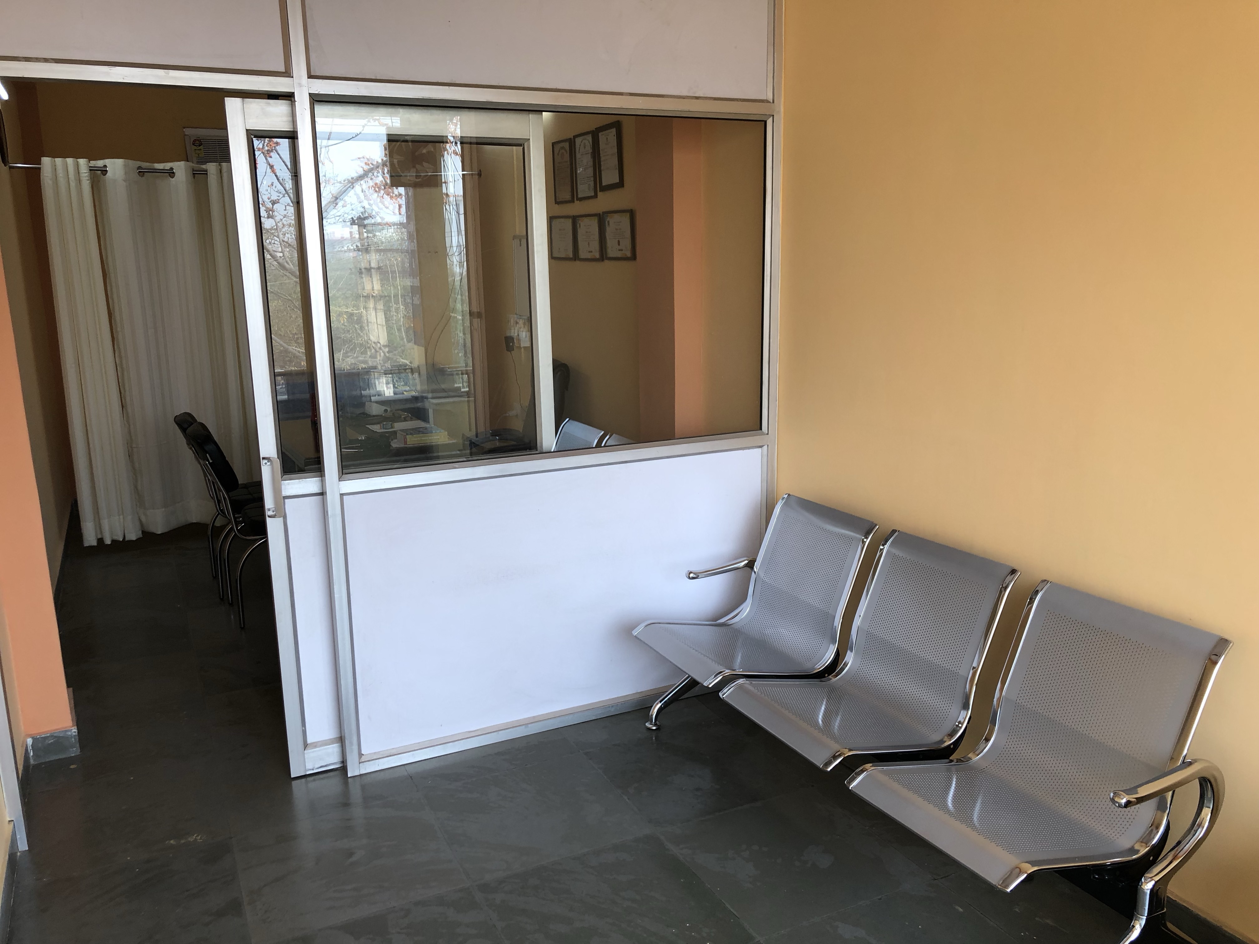VIJRA FAMILY AND DIABETIC CLINIC Image 2